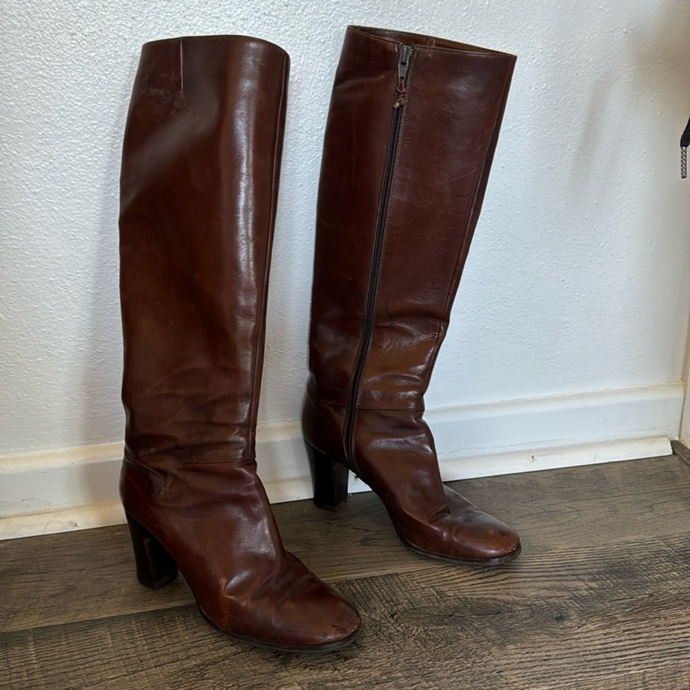 vintage SALVATORE FERRAGAMO tall brown italian leather boots woman’s size 6.5